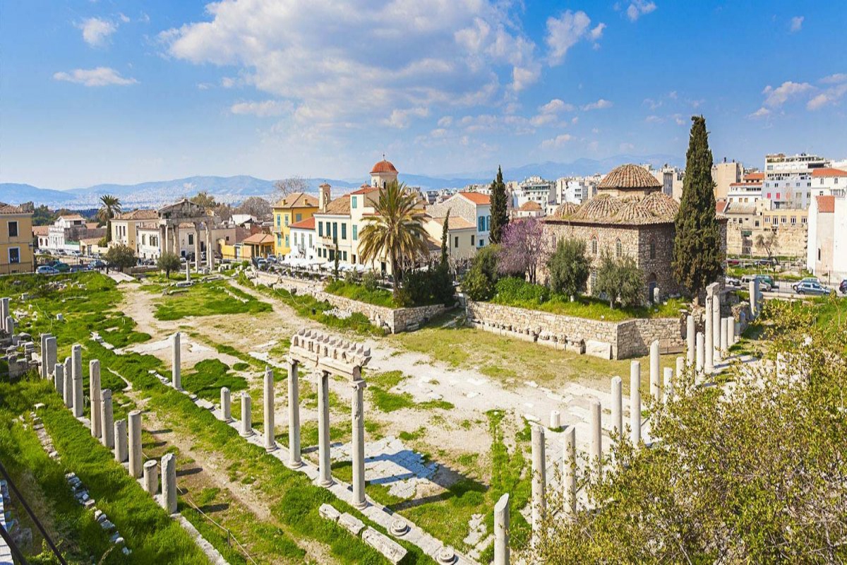 This vacation explore the modern and medieval beauty of Athens